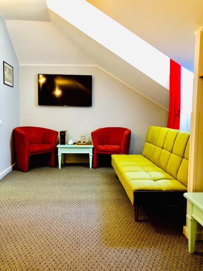 Vila De Argint Aleea Pelesului Nr 2 Sinaia Eksteriør billede